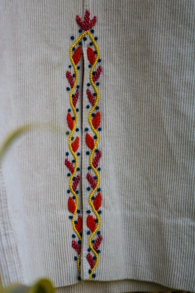 Jaggu Dada Pants-hover