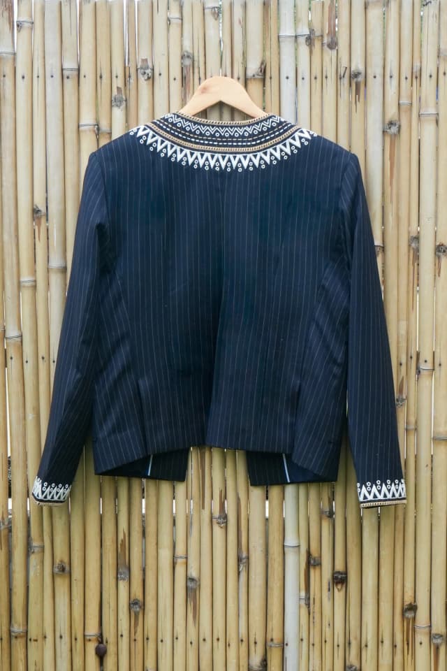 Black Panther Suit-hover